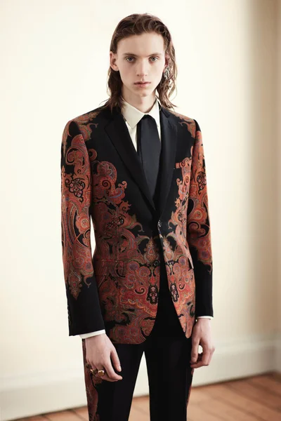 Look 19